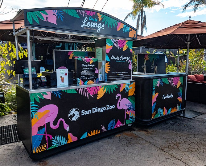 Oasis Lounge Cocktails & Snacks